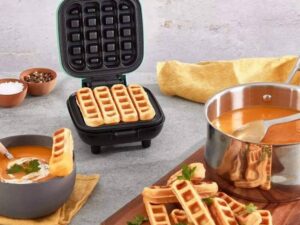 Non Stick Waffle Maker
