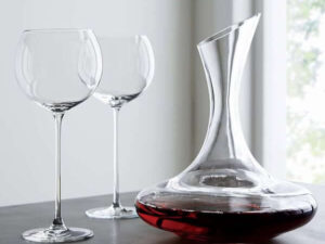 Wide-Base Wine Decanter