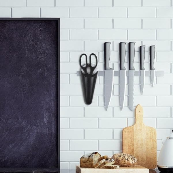 Kitchen Scissor With Magnetic Holder