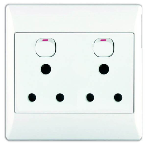 2 x 16A Switched Outlet 4×4 With White Cover Plate