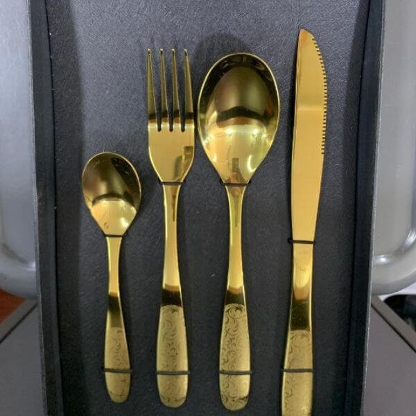 4 Piece Stainless Steel Cutlery Set